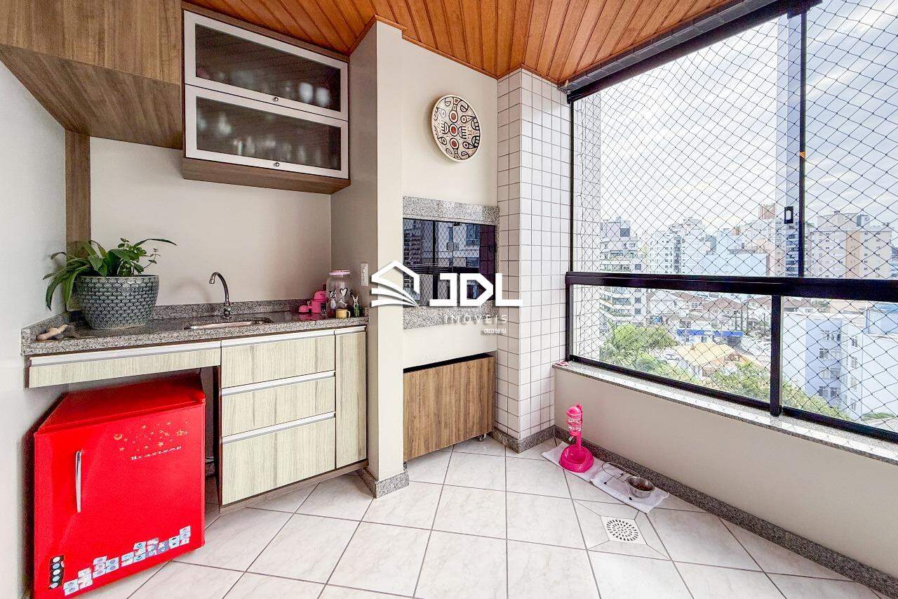 Apartamento à venda no bairro Jardim Blumenau: 