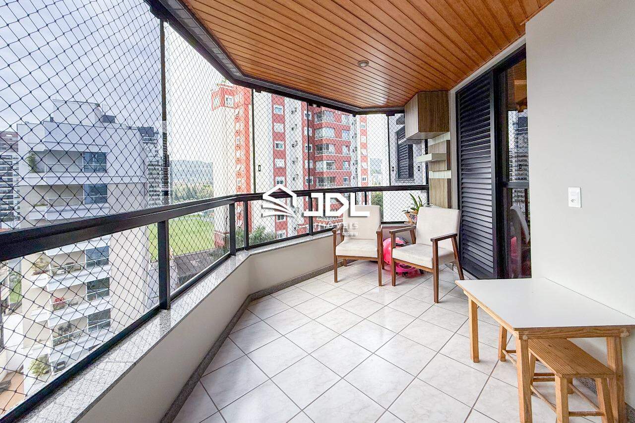 Apartamento à venda no bairro Jardim Blumenau: 