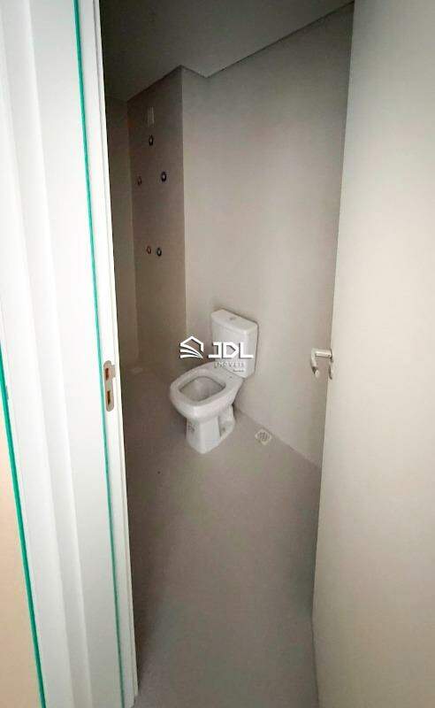 Apartamento à venda no bairro Itajuba: 
