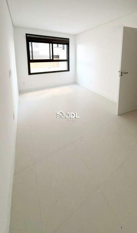 Apartamento à venda no bairro Itajuba: 