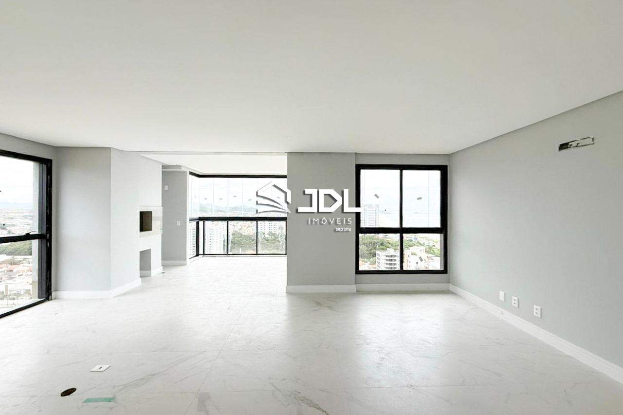 Apartamento à venda no bairro Itacolomi: 