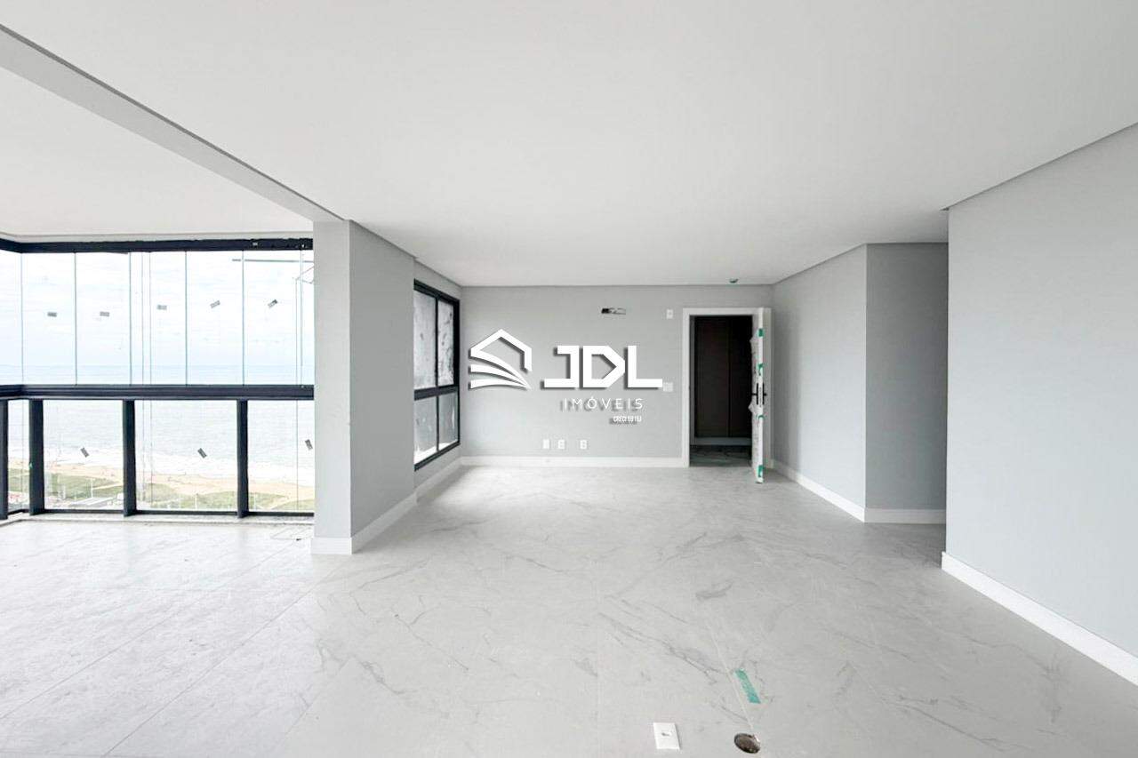 Apartamento à venda no bairro Itacolomi: 