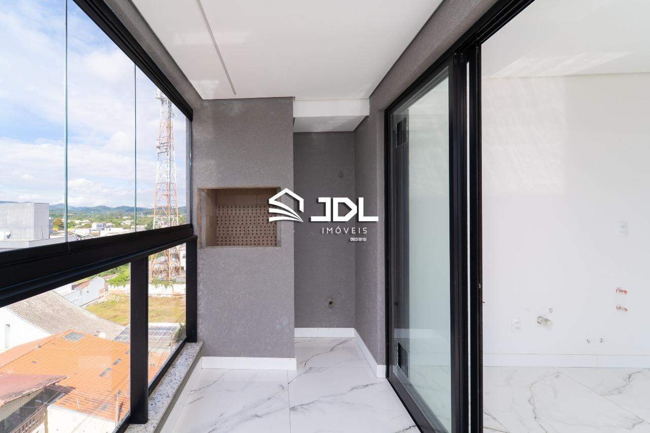 Apartamento à venda no bairro Centro: