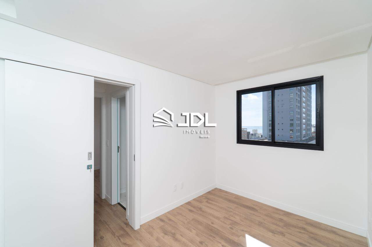 Apartamento à venda no bairro Centro: