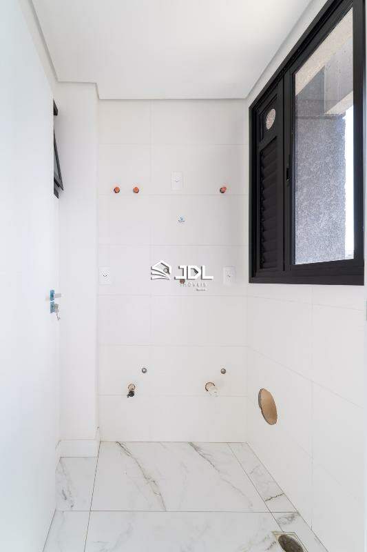 Apartamento à venda no bairro Centro: