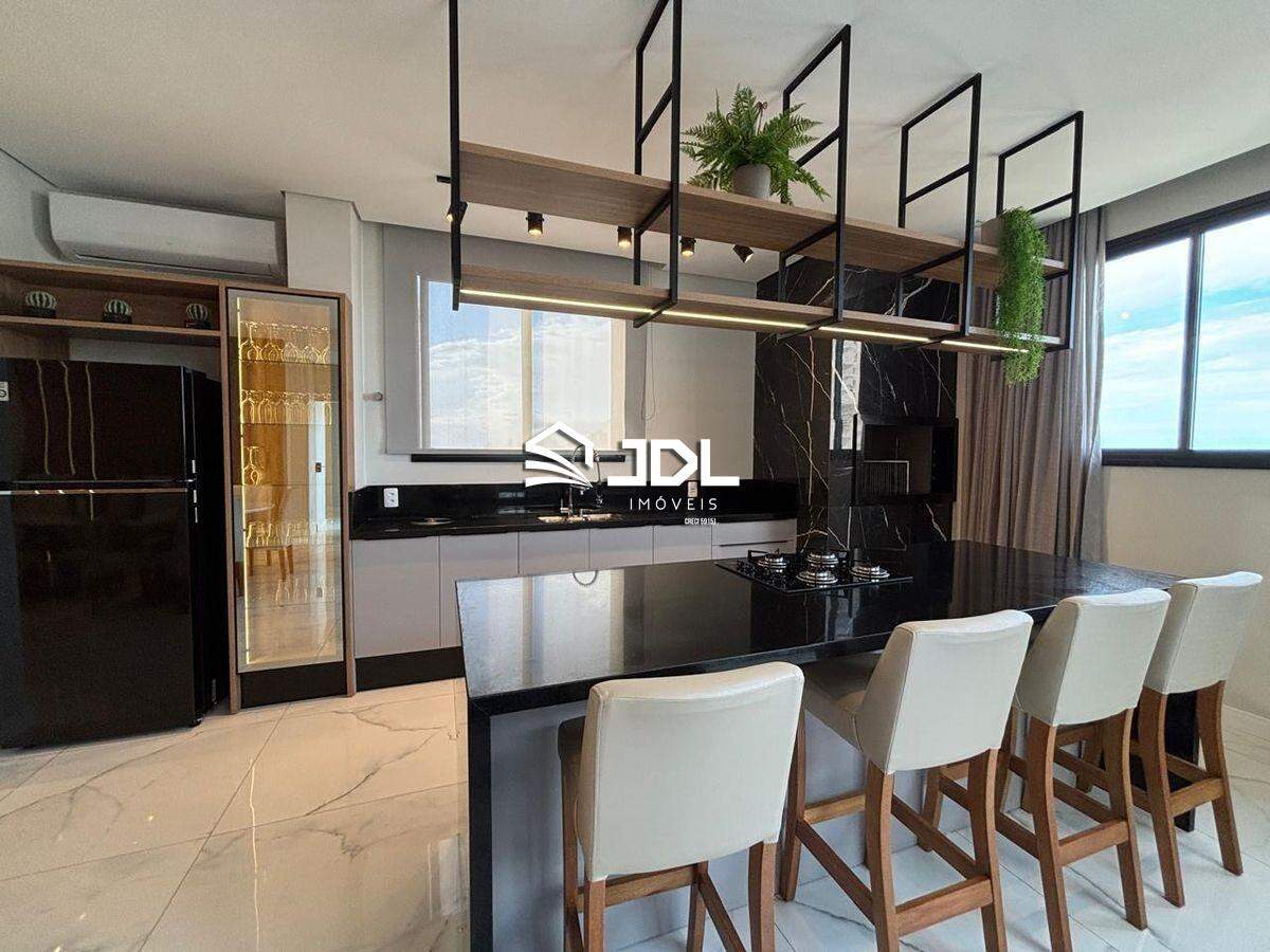 Apartamento à venda no bairro Centro: 