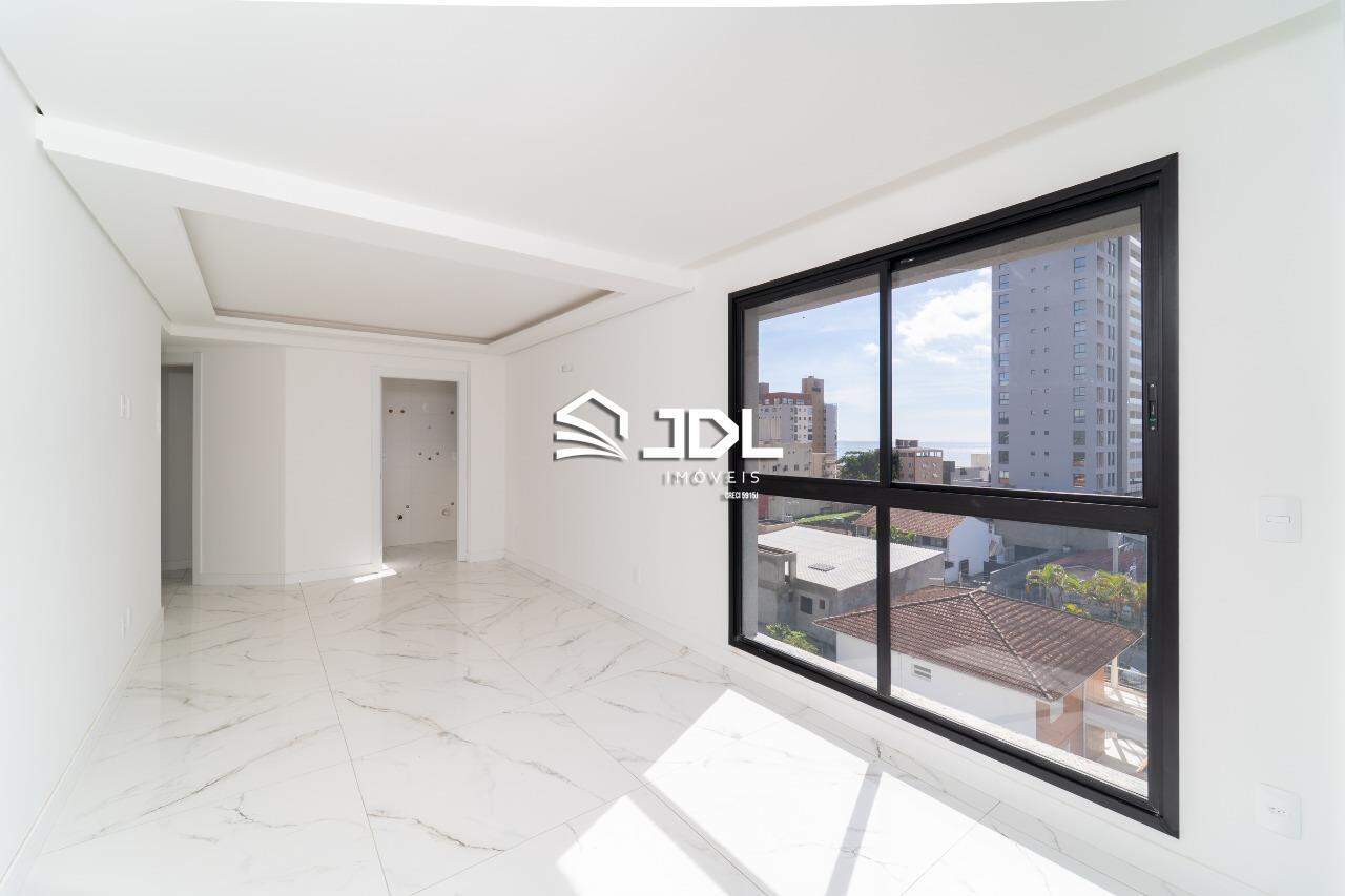 Apartamento à venda no bairro Centro: