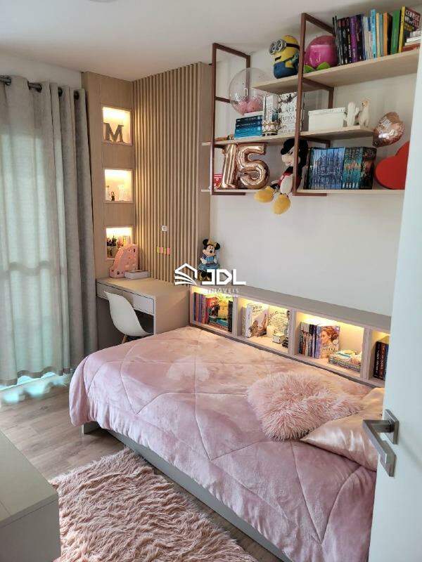 Apartamento à venda no bairro Centro: 