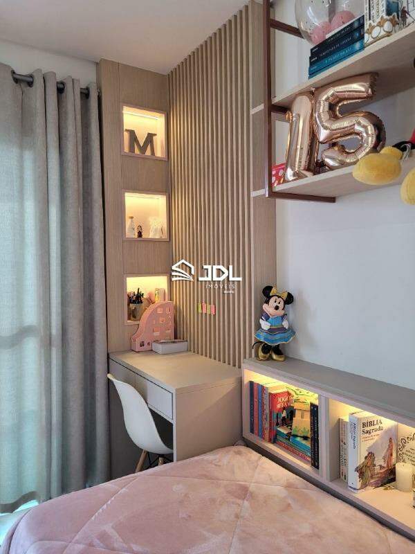 Apartamento à venda no bairro Centro: 