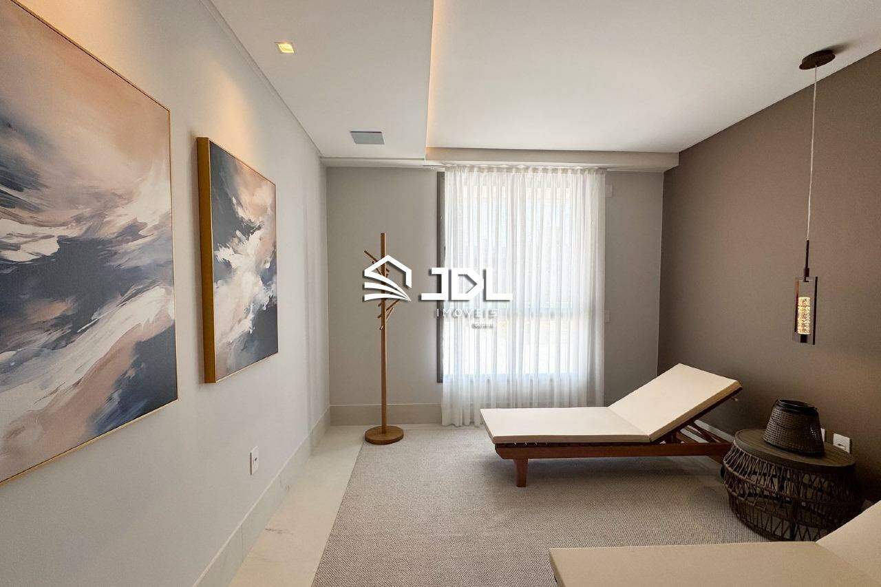 Apartamento à venda no bairro Victor Konder: 