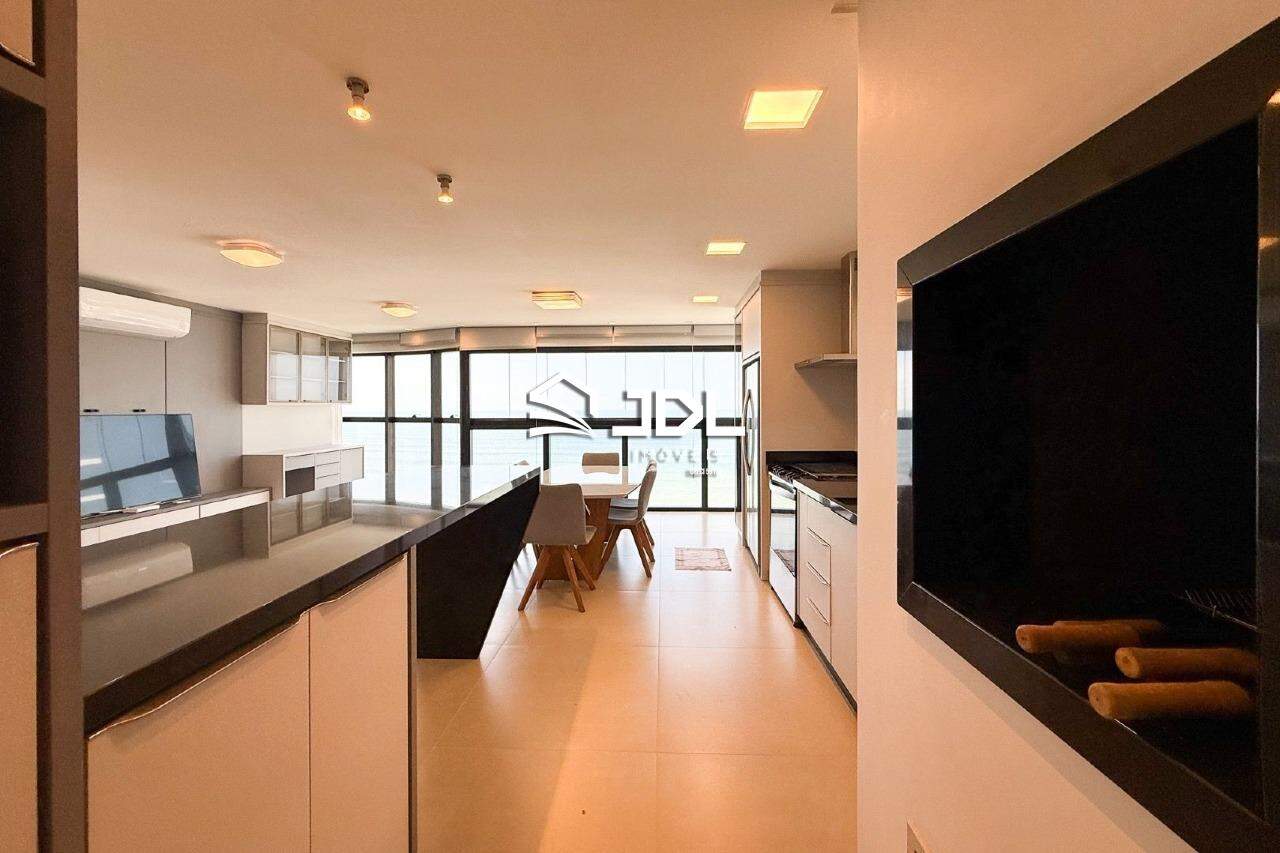 Apartamento à venda no bairro Centro: 