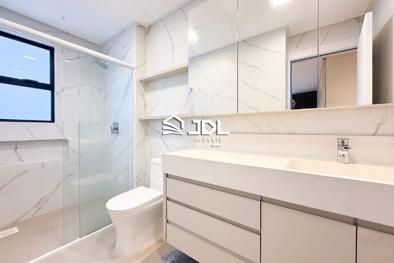 Apartamento à venda no bairro Centro: 