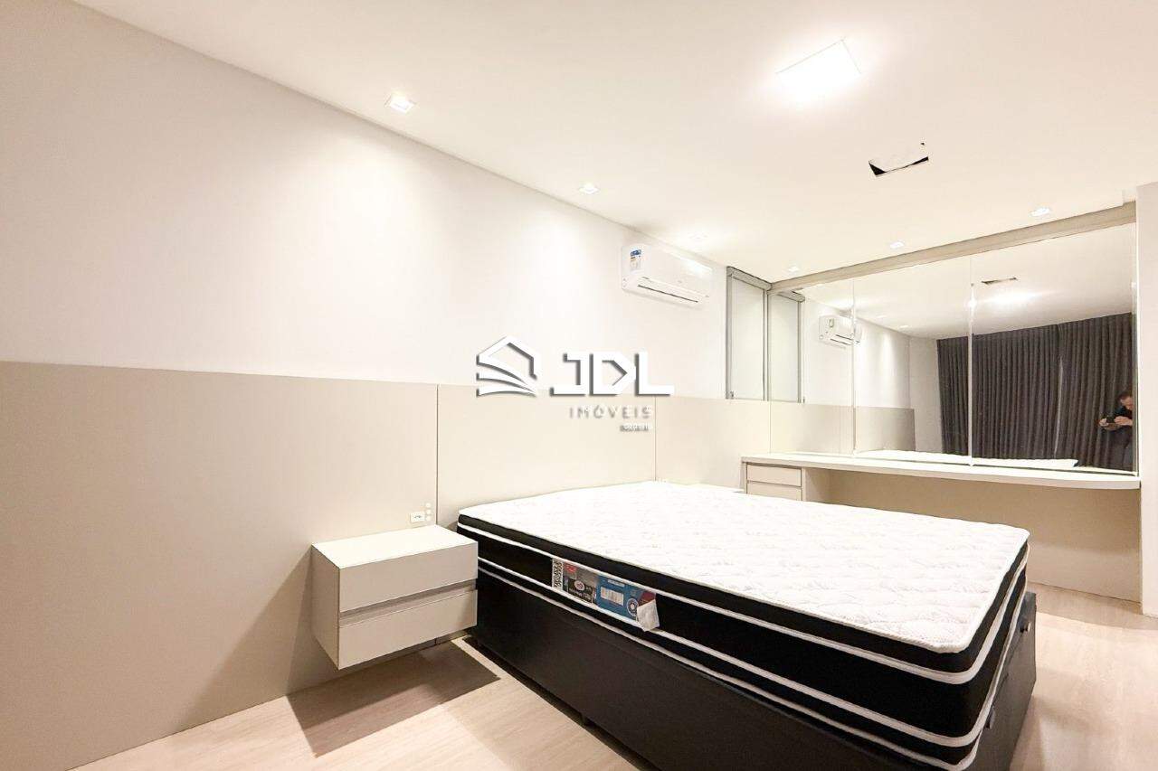 Apartamento à venda no bairro Centro: 