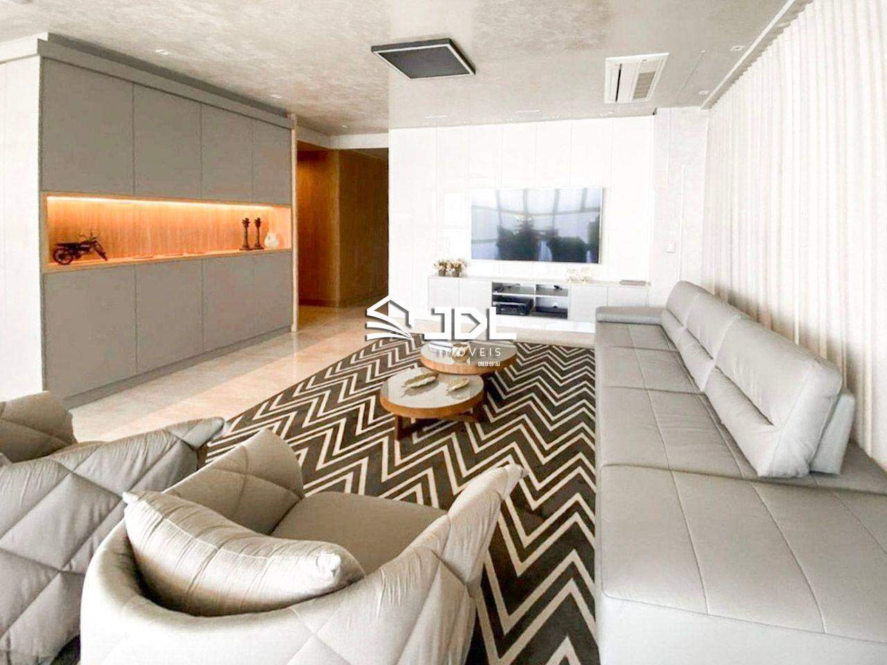 Apartamento à venda no bairro Centro: 