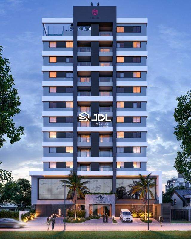 Apartamento à venda no bairro Centro: 