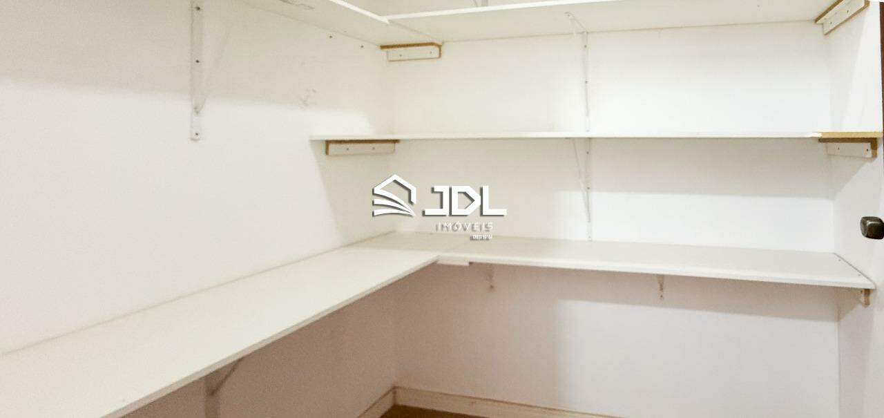 Apartamento à venda no bairro Vila Nova: 