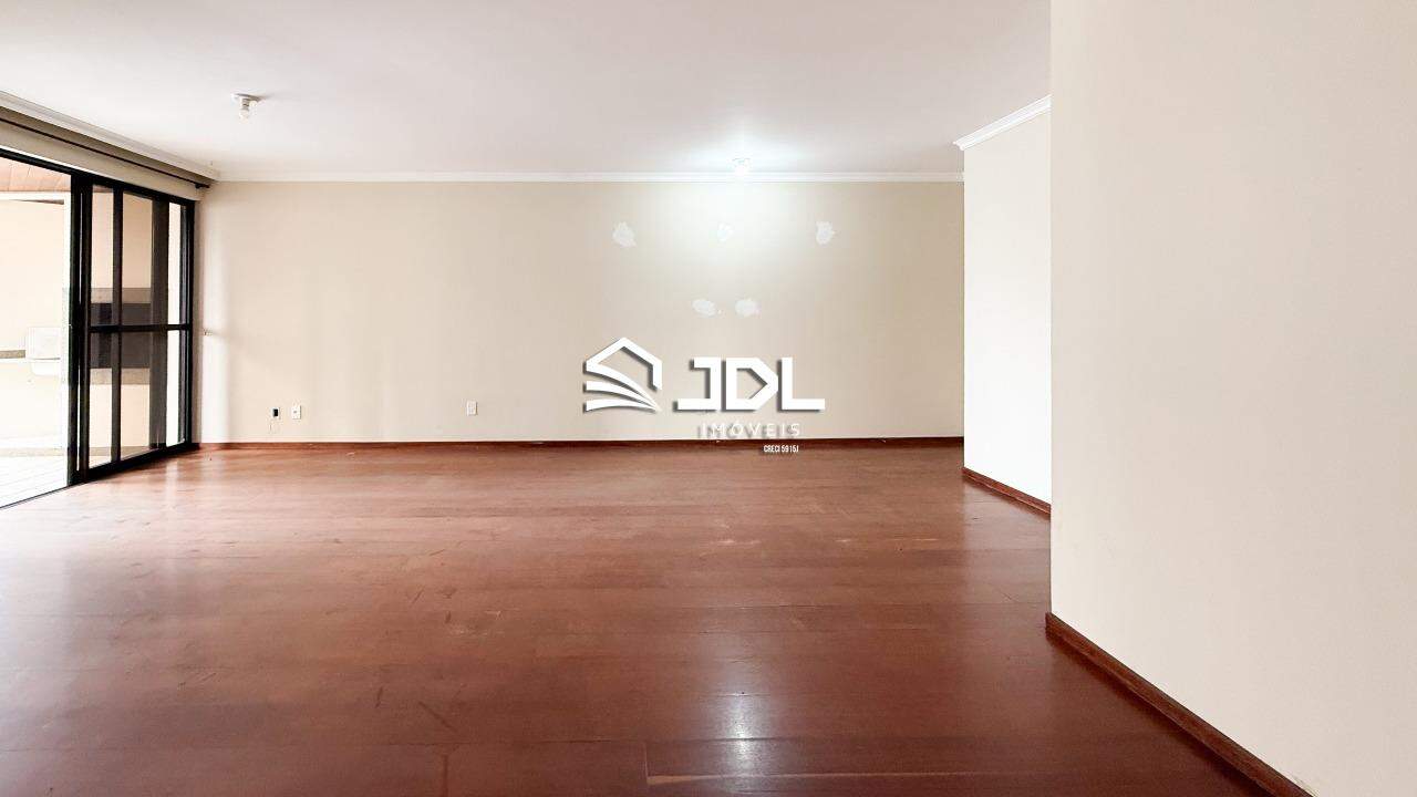 Apartamento à venda no bairro Vila Nova: