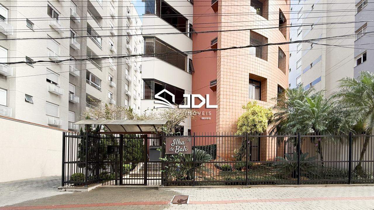Apartamento à venda no bairro Vila Nova: 