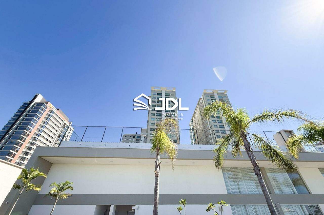 Apartamento à venda no bairro Centro: 