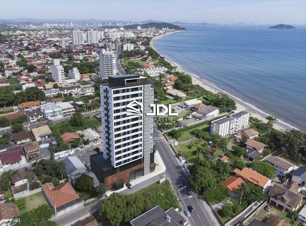 Apartamento à venda no bairro Armação: 
