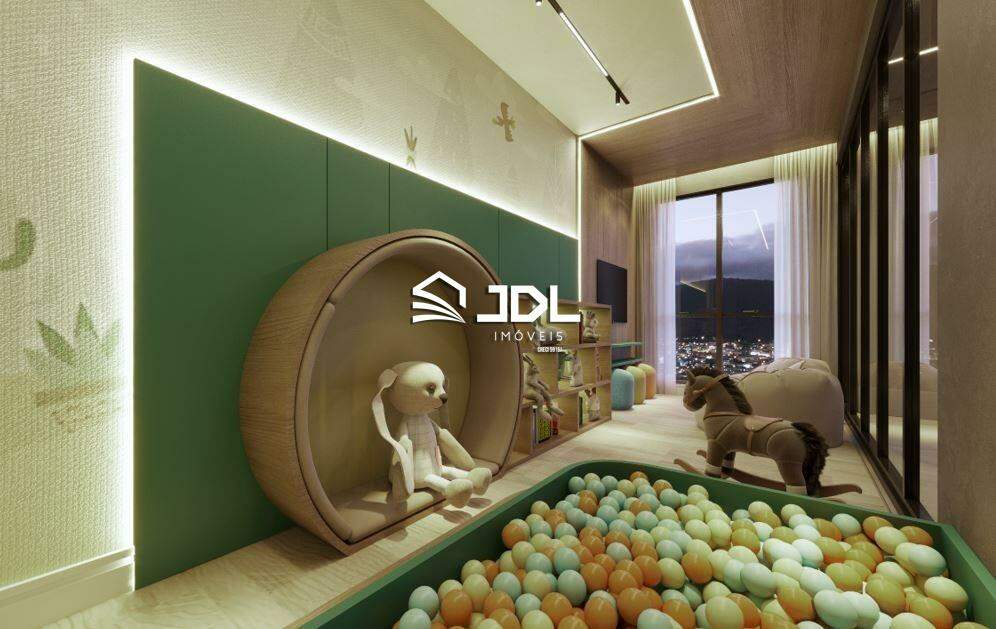 Apartamento à venda no bairro Meia Praia: 