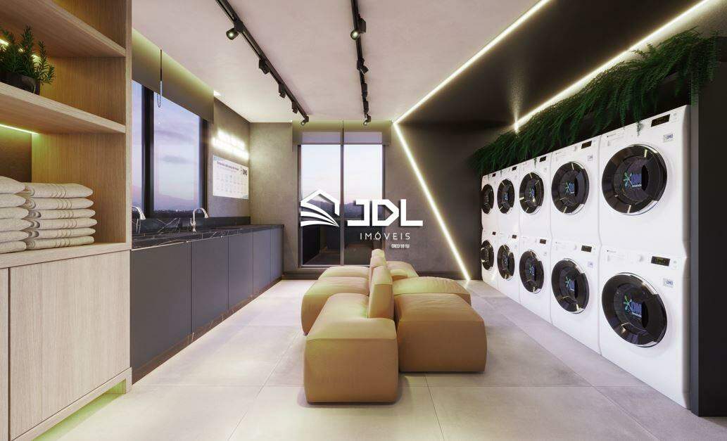 Apartamento à venda no bairro Meia Praia: 