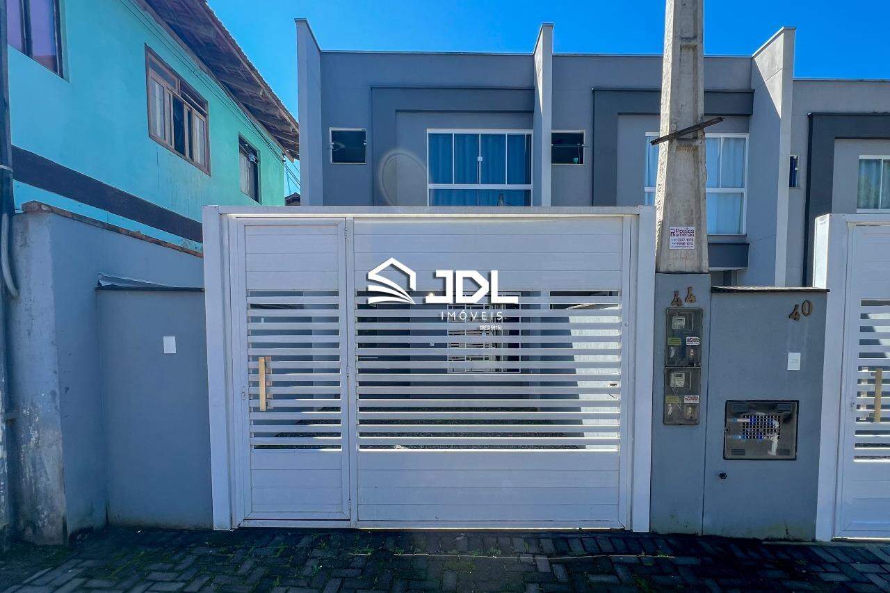 Casa à venda no bairro Escola Agrícola: 