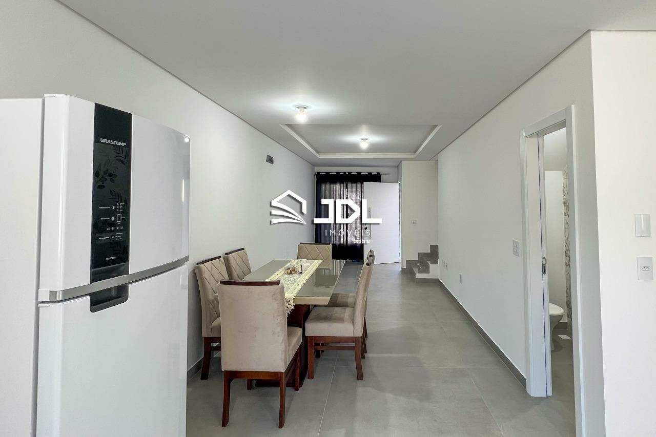 Casa à venda no bairro Escola Agrícola: 