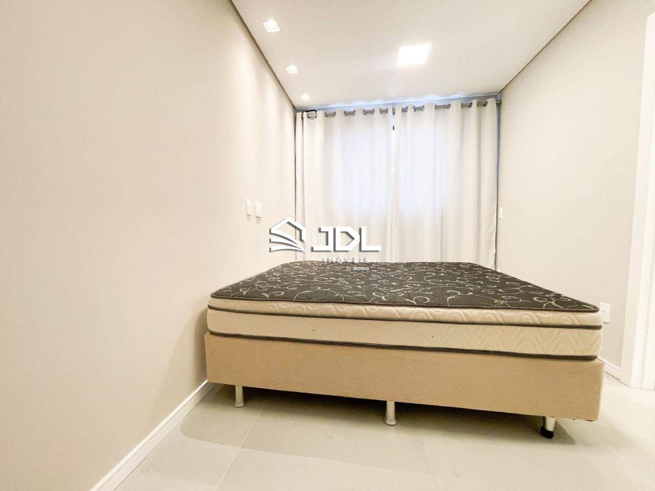 Apartamento à venda no bairro Itacolomi: 