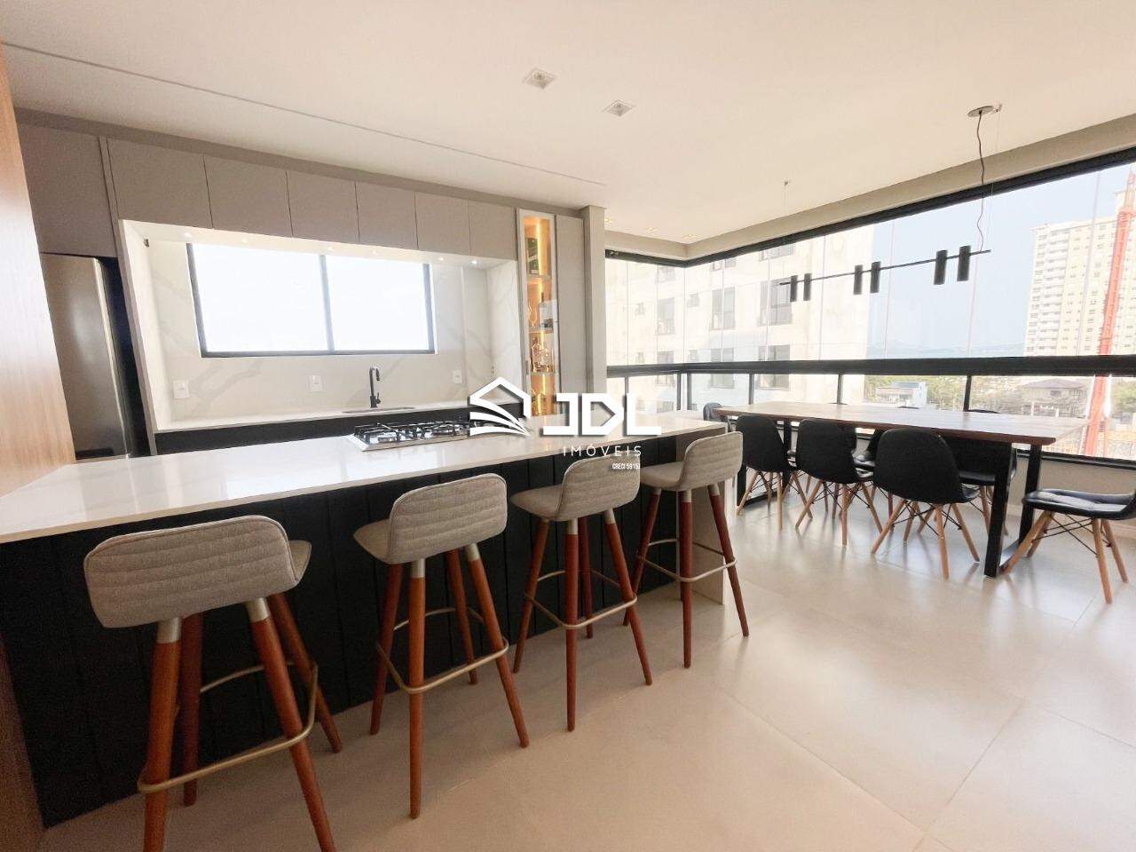 Apartamento à venda no bairro Itacolomi: 