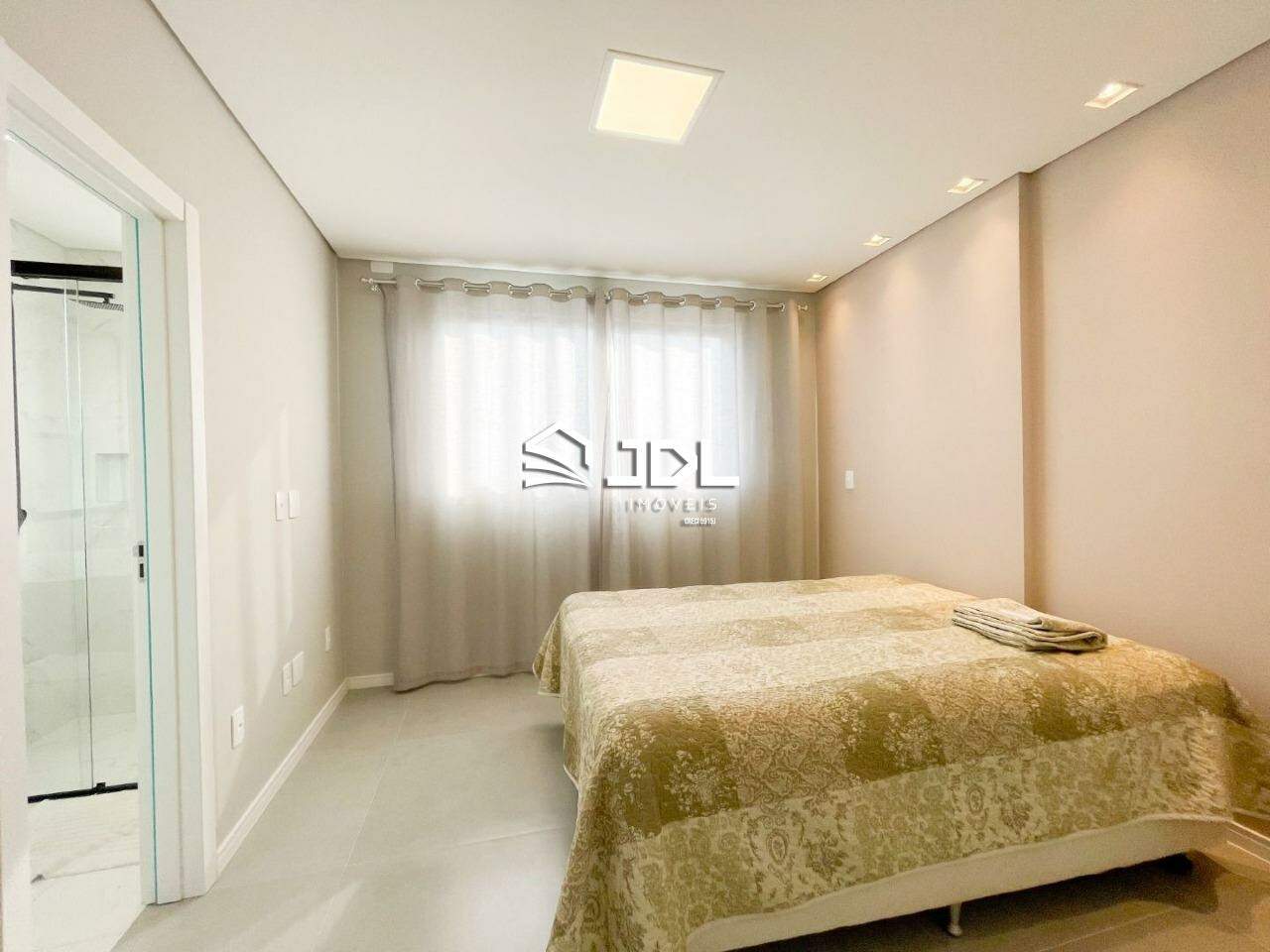 Apartamento à venda no bairro Itacolomi: 