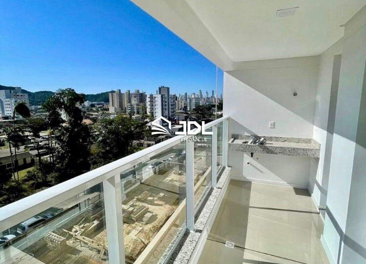 Apartamento à venda no bairro Tabuleiro: 