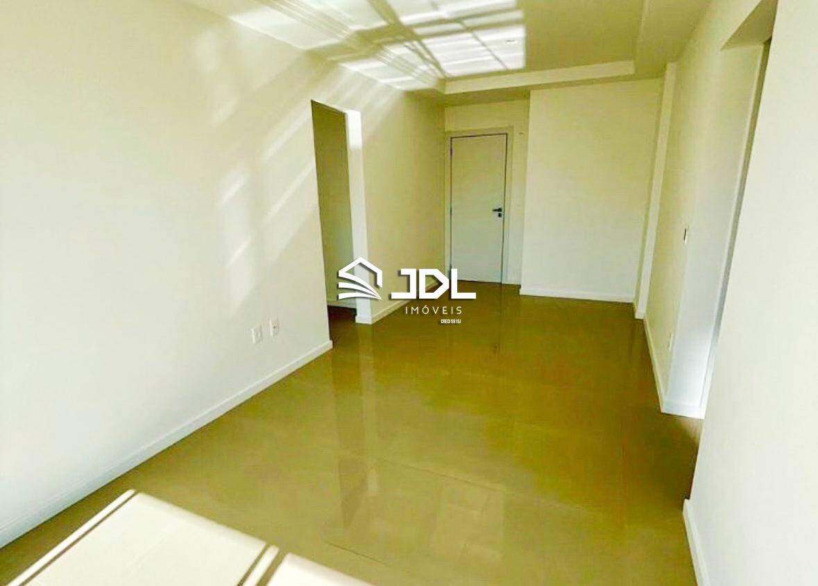 Apartamento à venda no bairro Tabuleiro: 