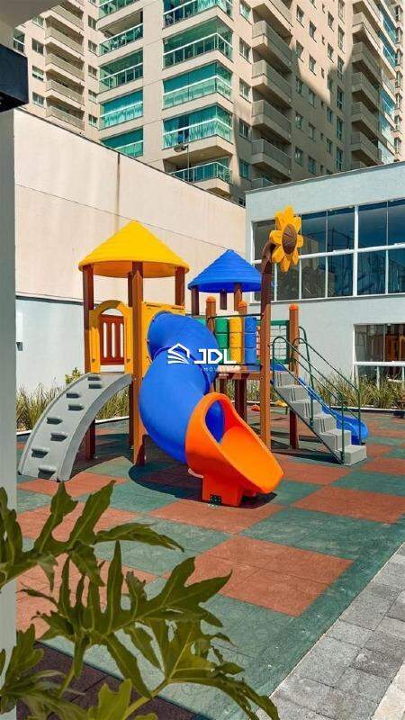 Apartamento à venda no bairro Centro: 