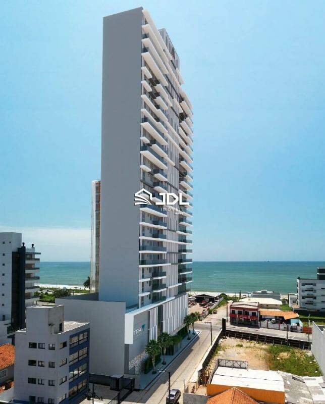 Apartamento à venda no bairro Centro: 