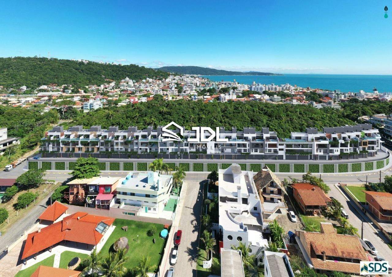 Casa à venda no bairro Quatro Ilhas: 