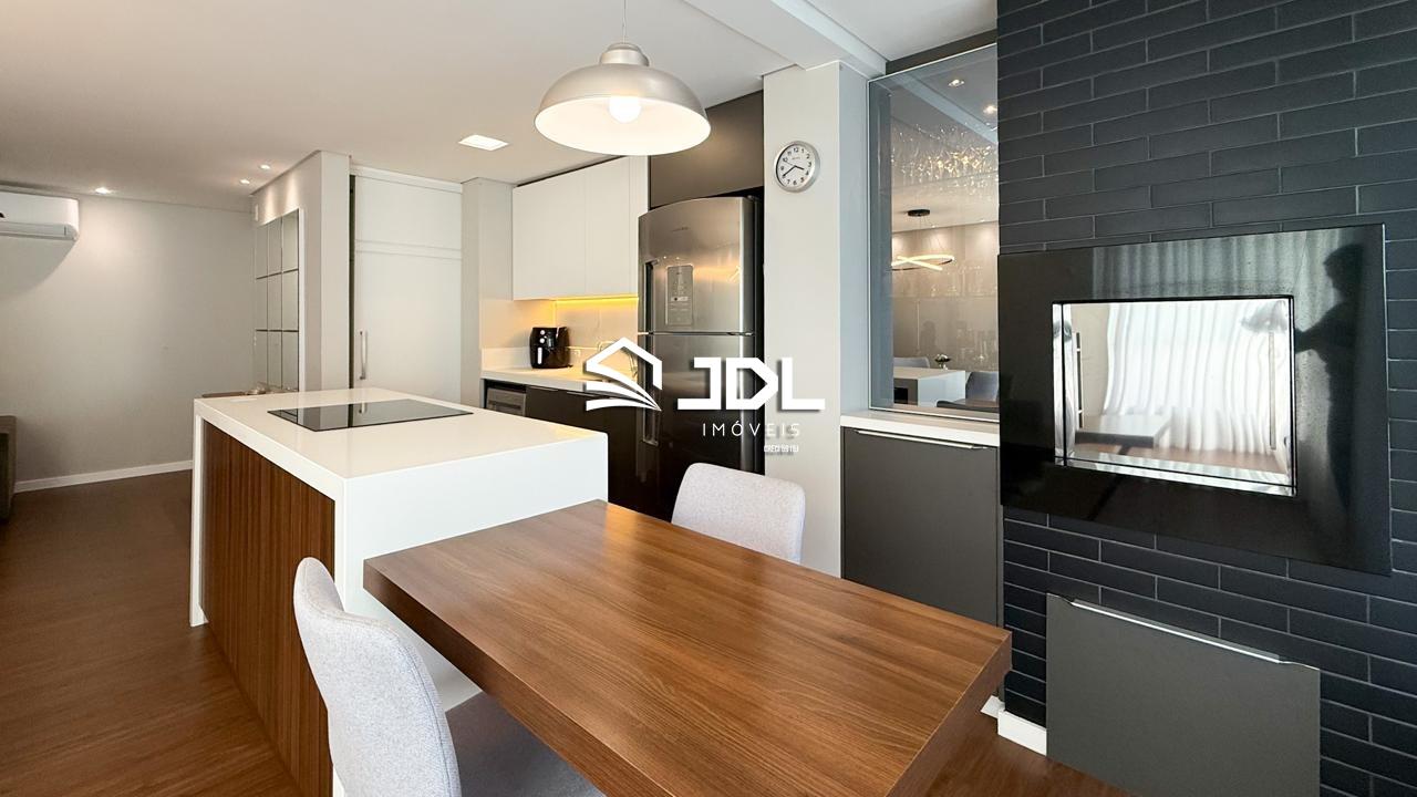 Apartamento à venda no bairro Velha: 