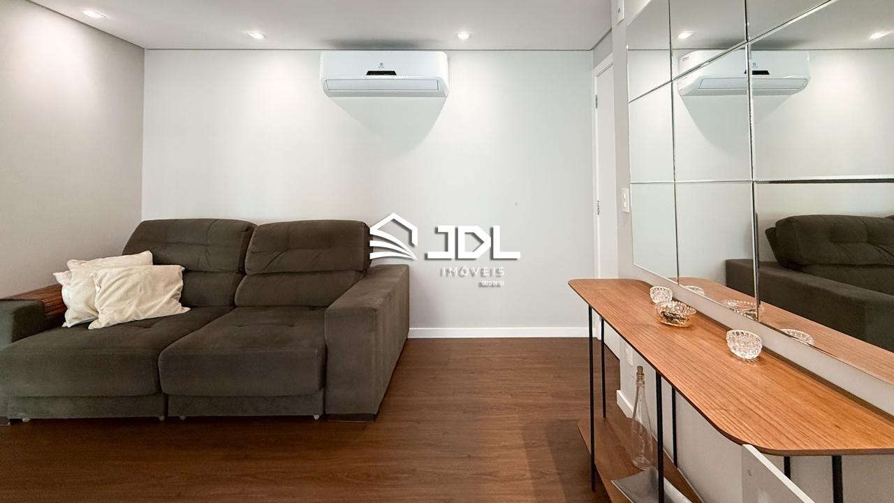 Apartamento à venda no bairro Velha: 