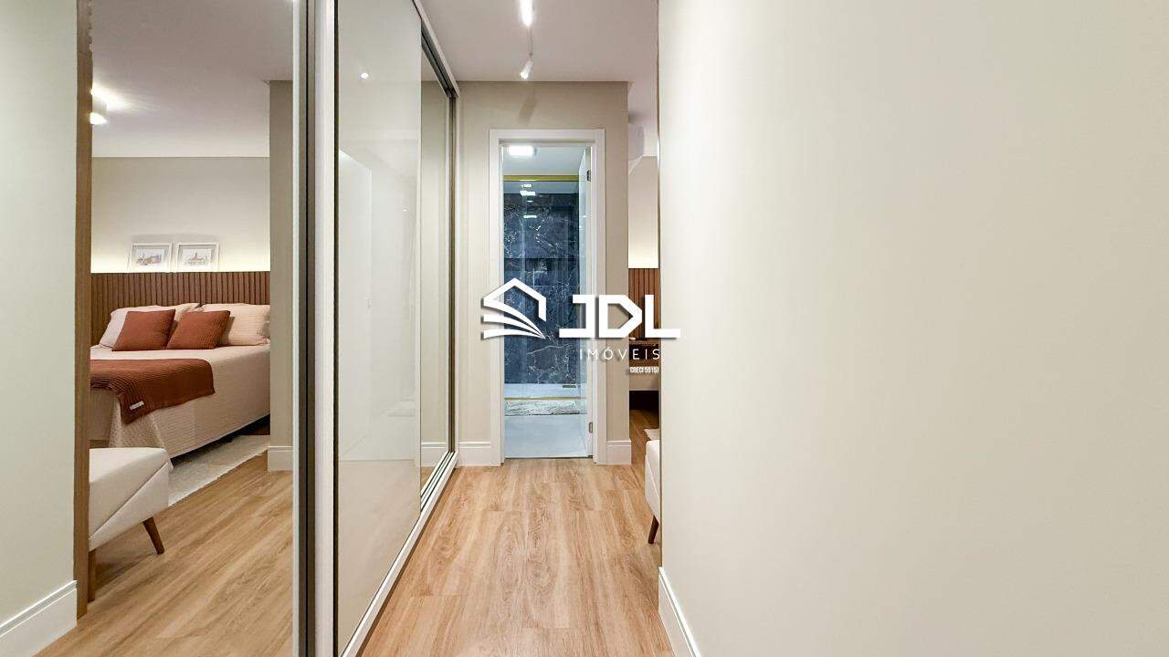 Apartamento à venda no bairro Ponta Aguda: 