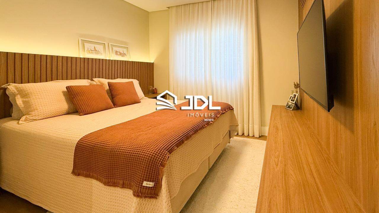 Apartamento à venda no bairro Ponta Aguda: 
