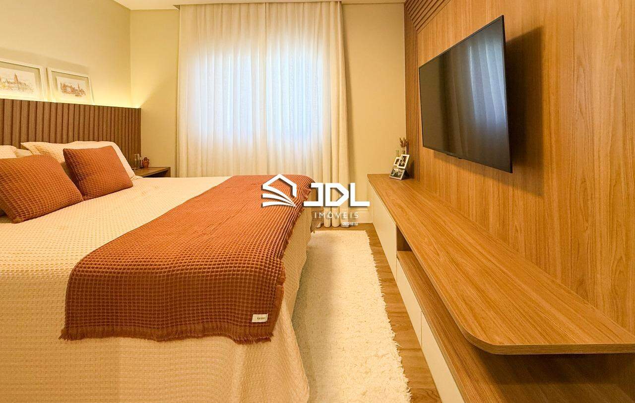 Apartamento à venda no bairro Ponta Aguda: 