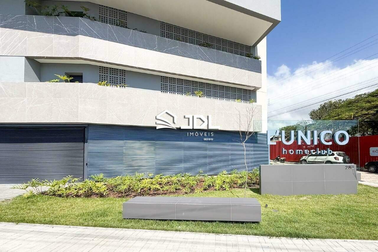 Apartamento à venda no bairro Praia de Armação do Itapocorói: 