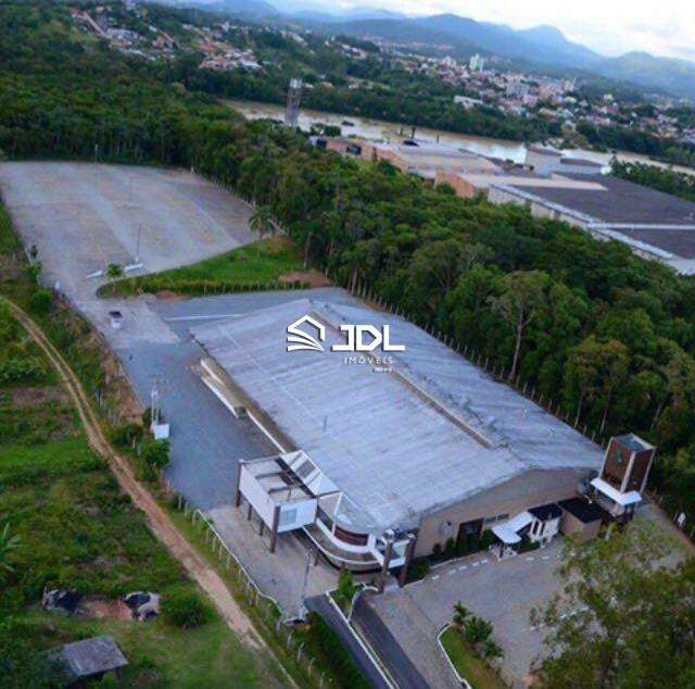 Terreno à venda no bairro Centro: 