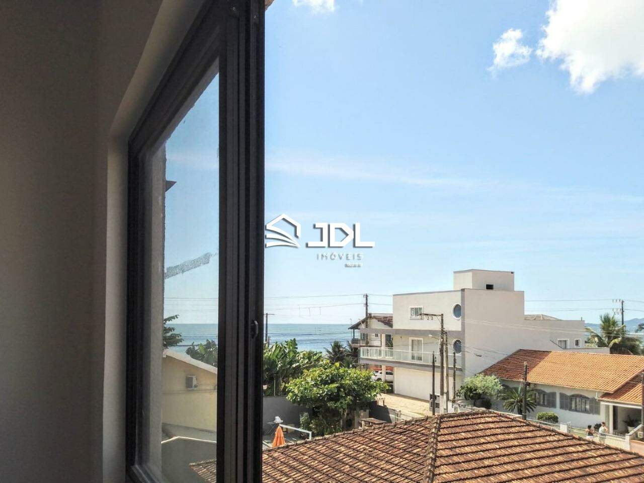 Apartamento à venda no bairro Itajuba: 