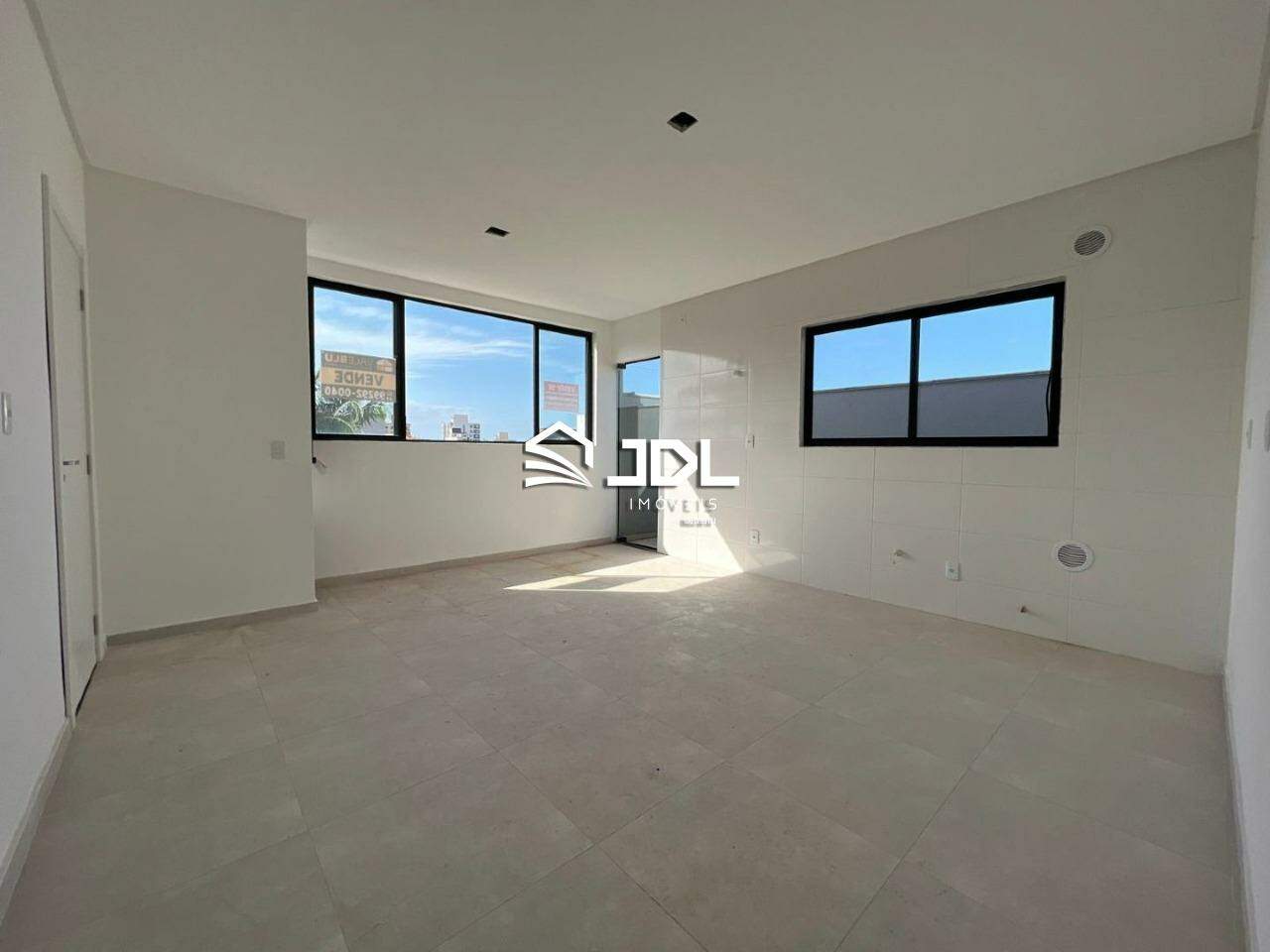 Apartamento à venda no bairro Itajuba: 