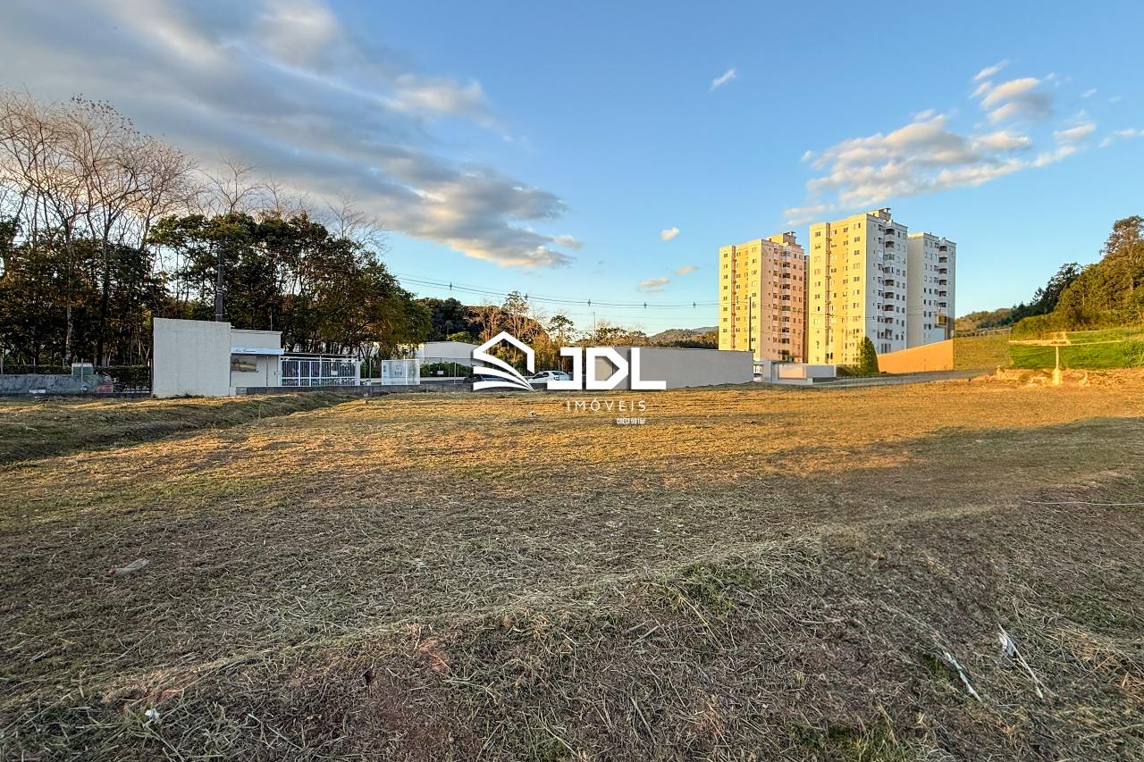 Terreno à venda no bairro Itoupava Central: 