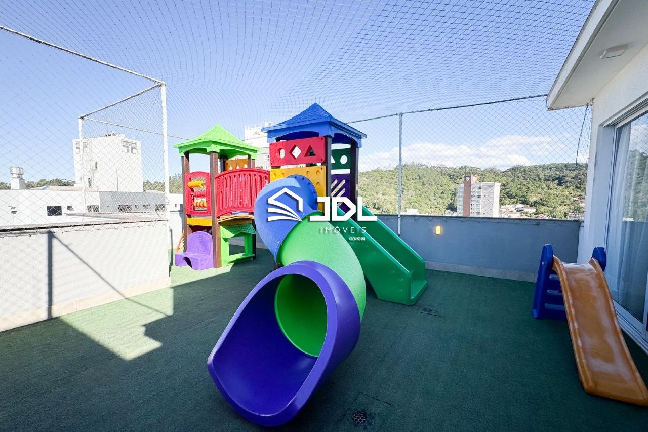 Apartamento à venda no bairro Velha: 