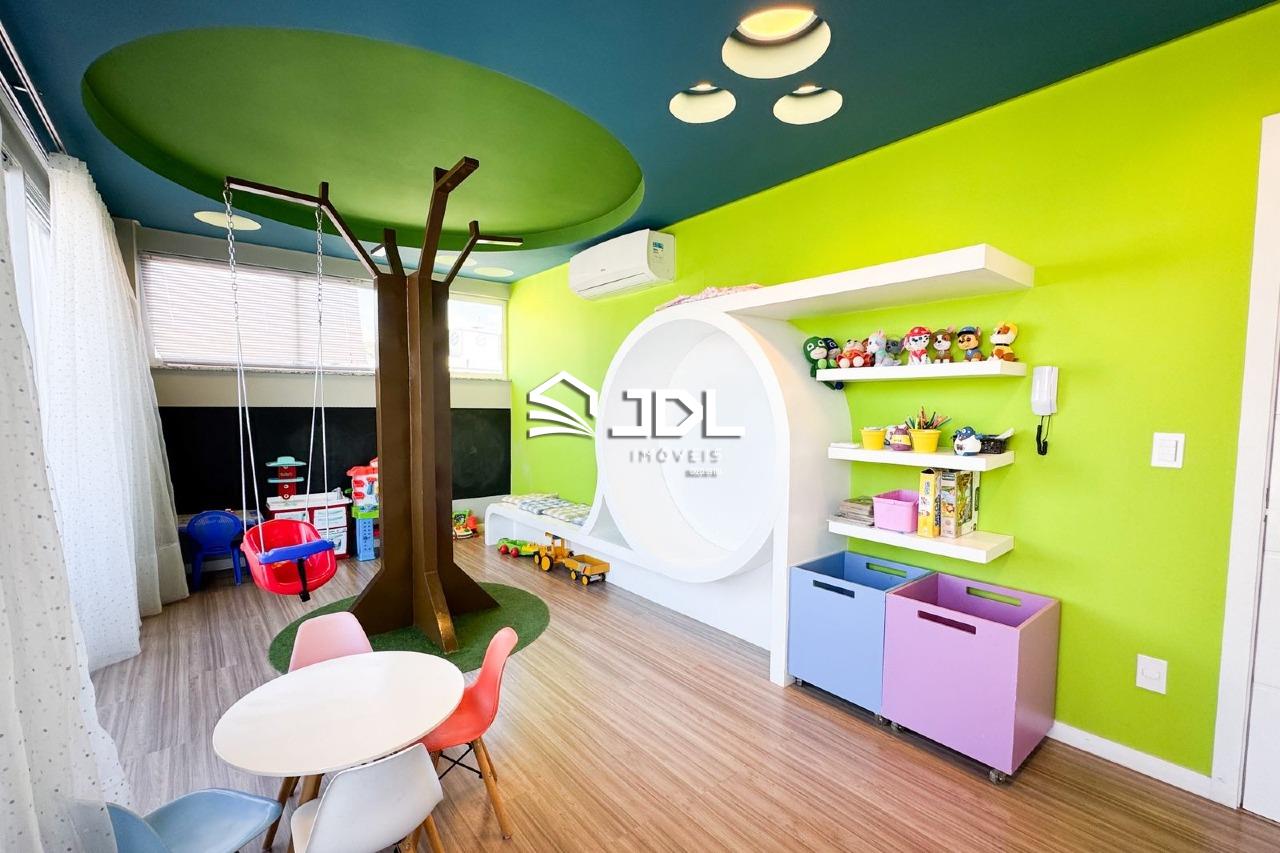 Apartamento à venda no bairro Velha: 