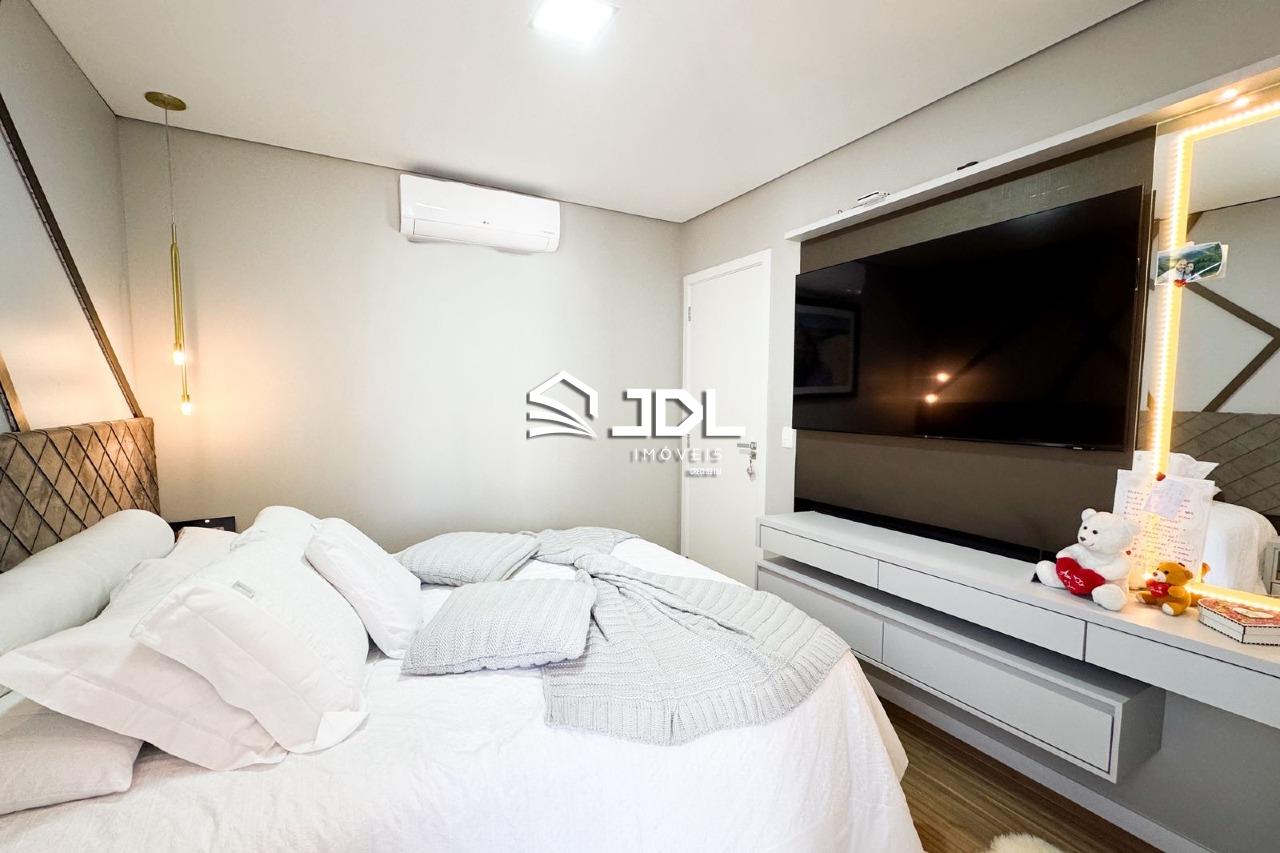 Apartamento à venda no bairro Velha: 