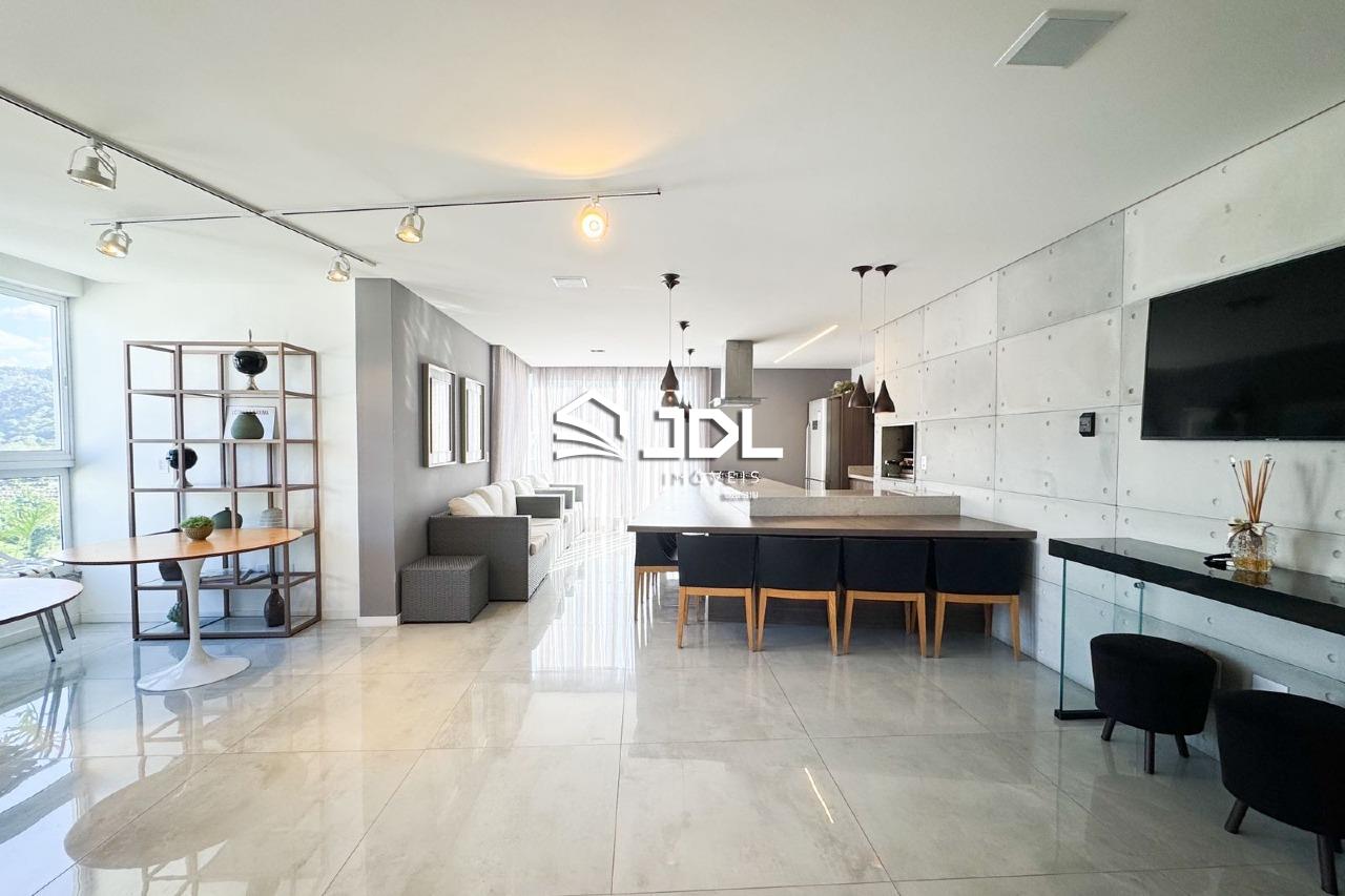 Apartamento à venda no bairro Velha: 